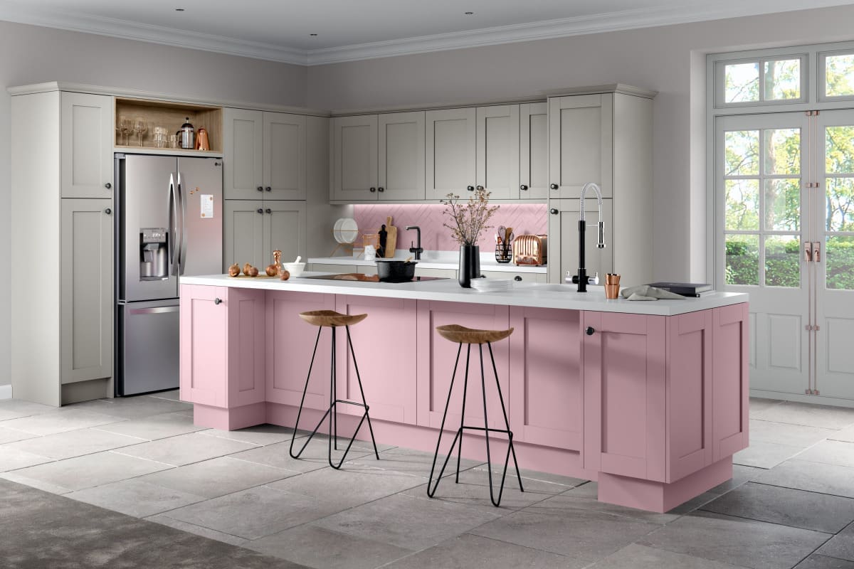 Moda-Painted-Blush-and-Light-Grey